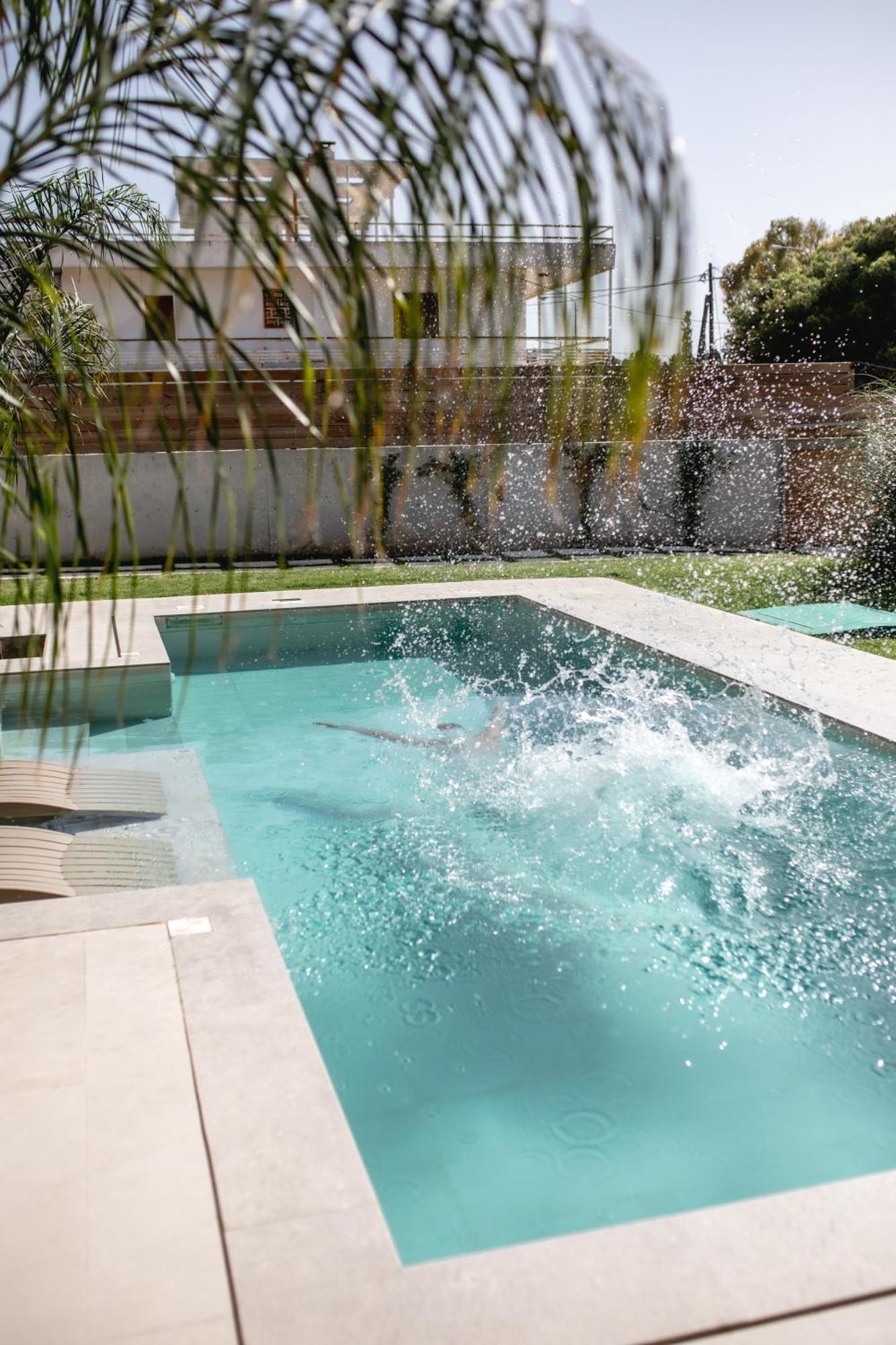 Villa Kala Loutraki - Private Pool & Sauna I Beach Exterior photo
