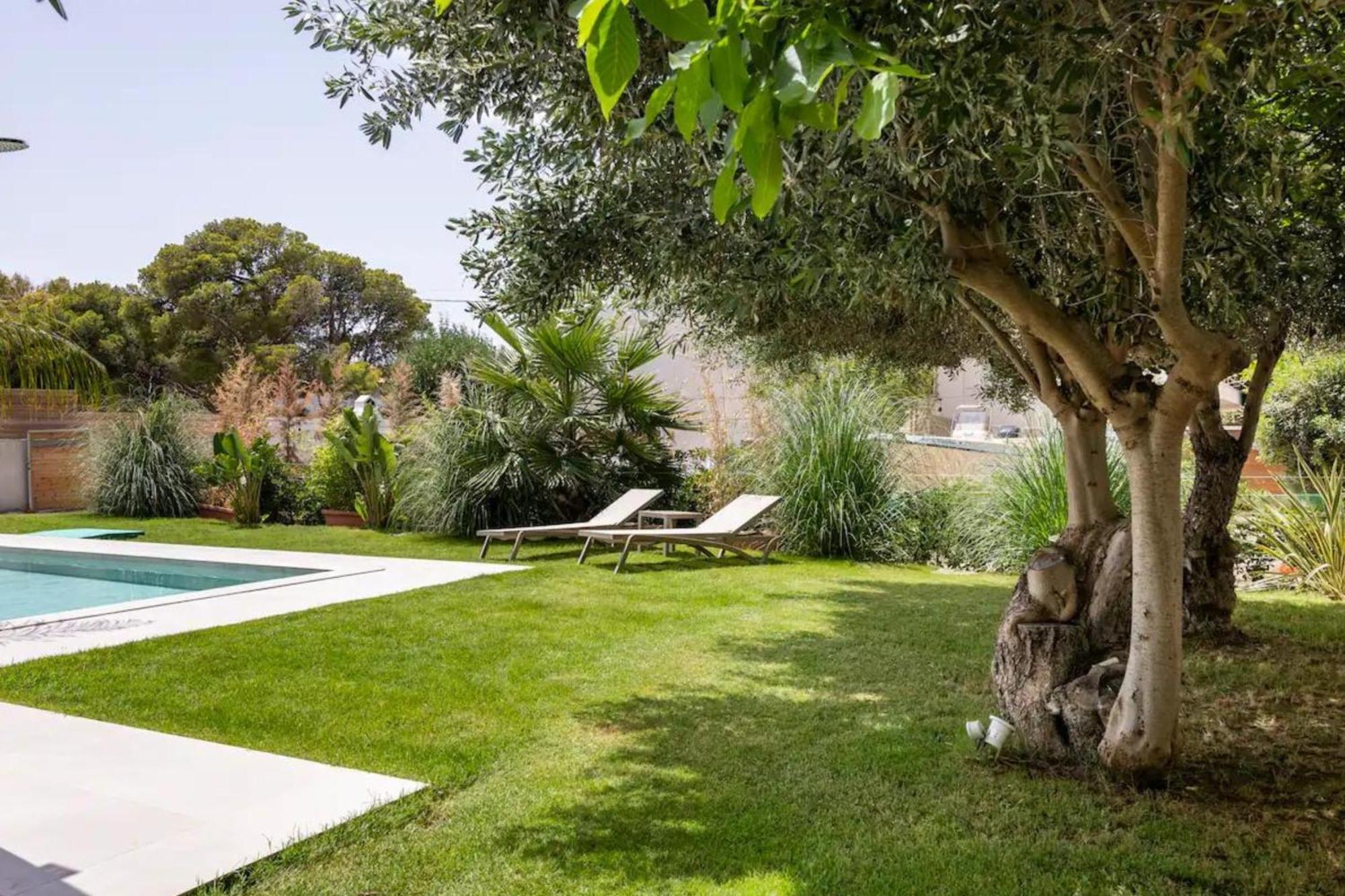 Villa Kala Loutraki - Private Pool & Sauna I Beach Exterior photo
