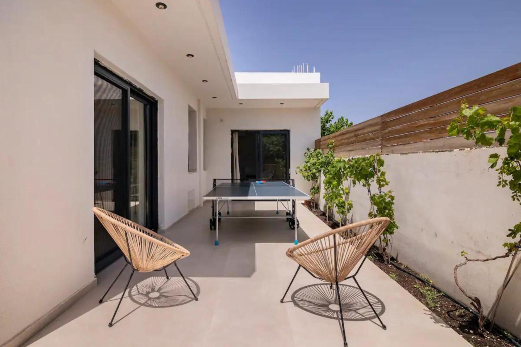 Villa Kala Loutraki - Private Pool & Sauna I Beach Exterior photo